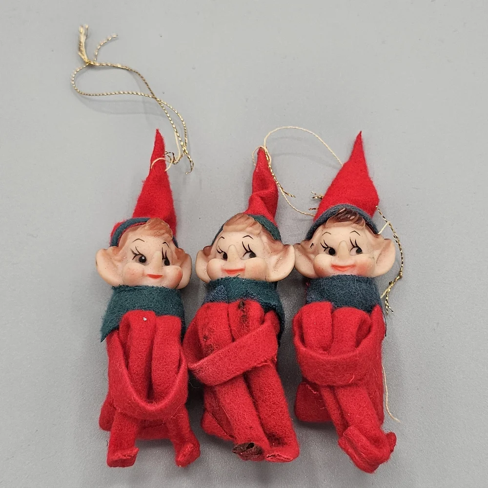 Knee Hugger Elf Pixie Vtg Lot Christmas Ornaments Molded Face Red 1950s MCM Flaw